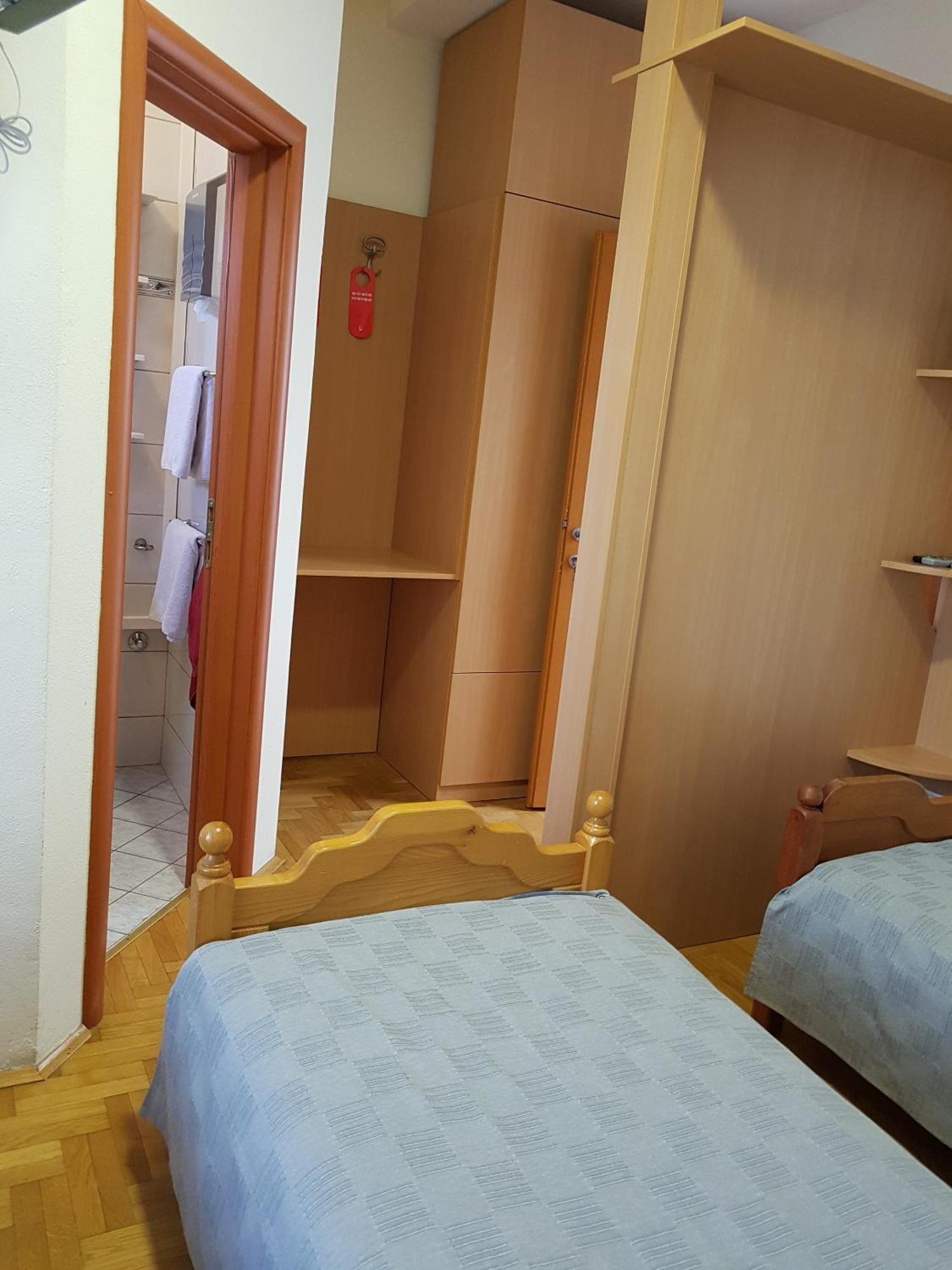 Prenociste Klas Pleternica Pokoj fotografie